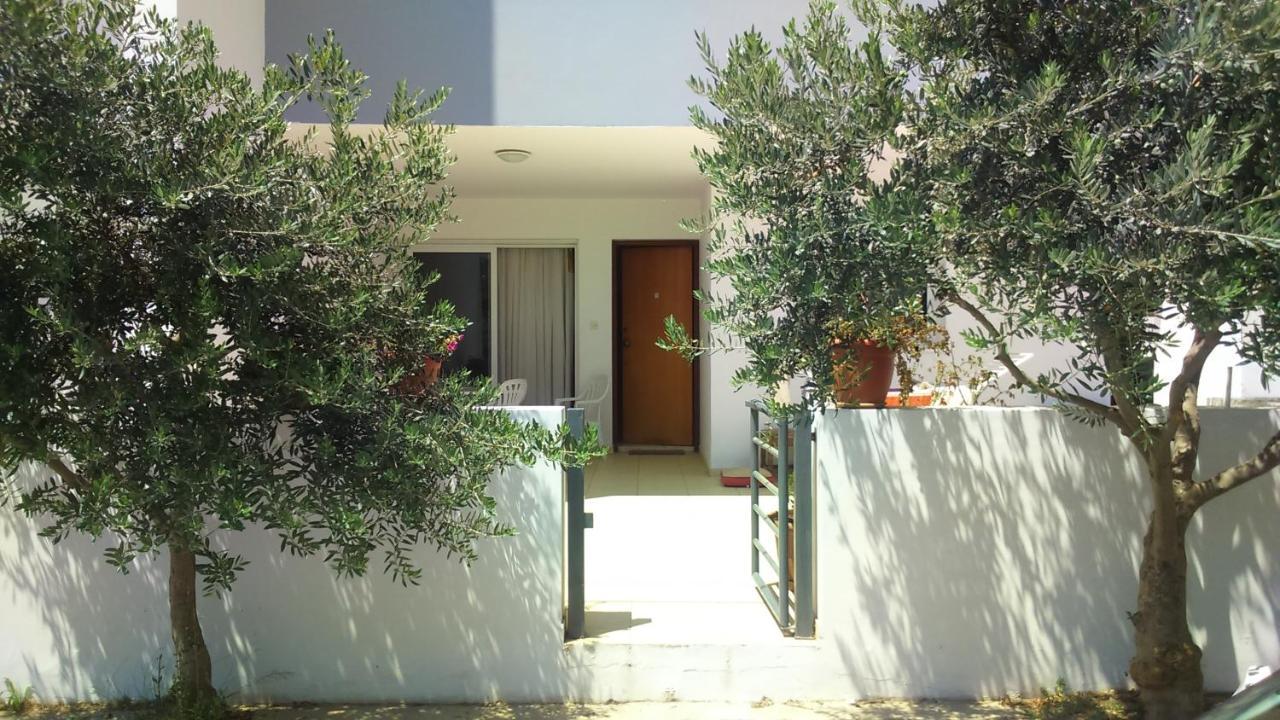 Kalampakas Guesthouse Larnaca Esterno foto