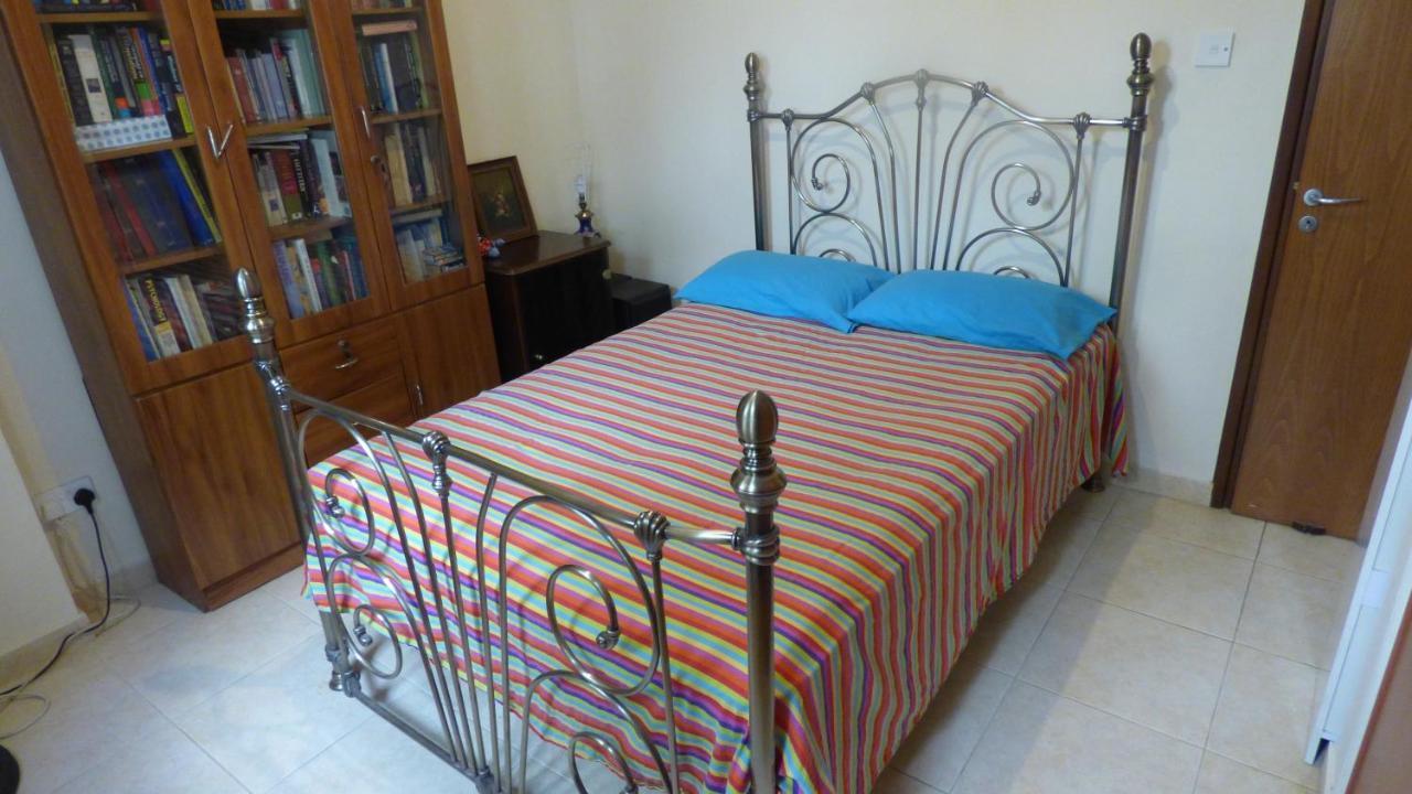 Kalampakas Guesthouse Larnaca Esterno foto