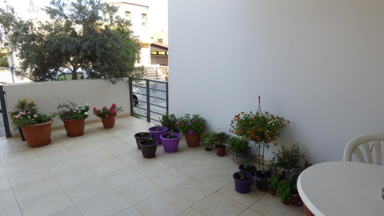 Kalampakas Guesthouse Larnaca Esterno foto