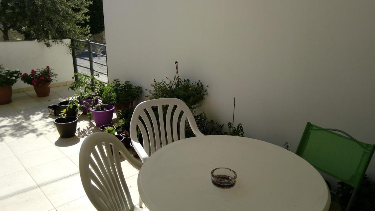 Kalampakas Guesthouse Larnaca Esterno foto